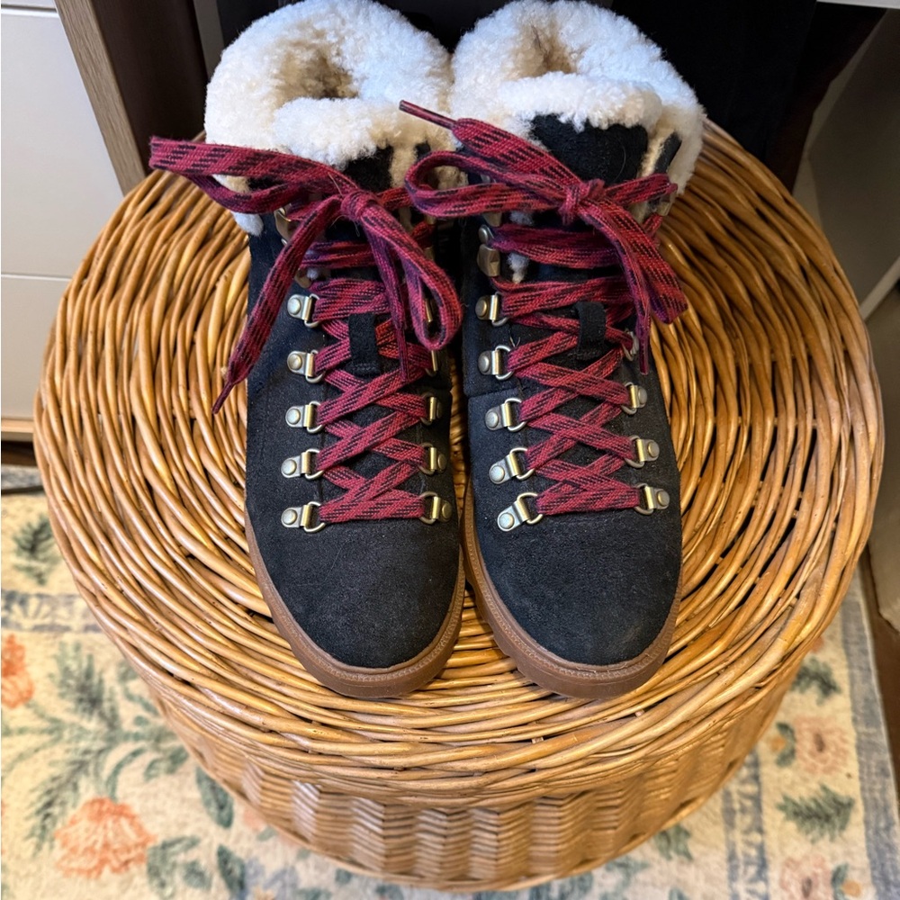 SOREL Ainsley Conquest Weatherproof Shearling Lined Cold Weather Boots